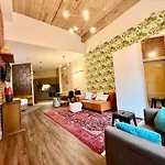 Aappartel Aparthotel 3*