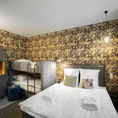 Aappartel アパートホテル