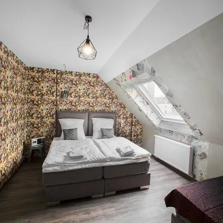 Aappartel Aparthotel *