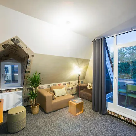 Aappartel Aparthotel *