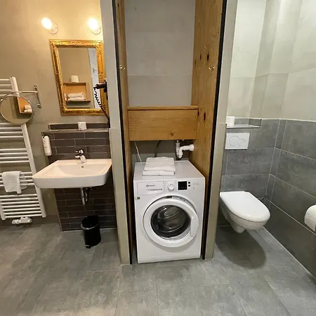 Aappartel 公寓式酒店 *